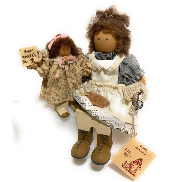 Lizzie High Wooden Dolls Happy Mothers day Shelf sitter missing chair two dolls - Picture 1 of 7